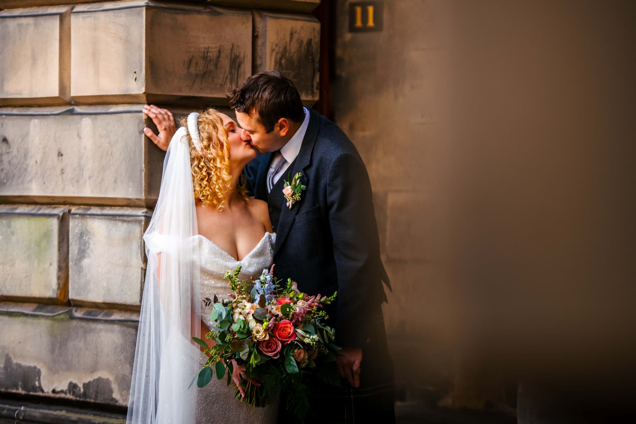 Real Scottish Wedding: The Signet Library
